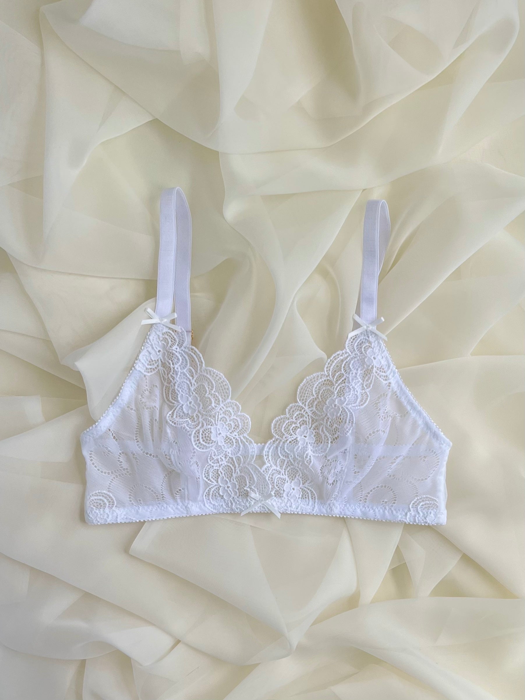 Bralette in off-white stretch tulle